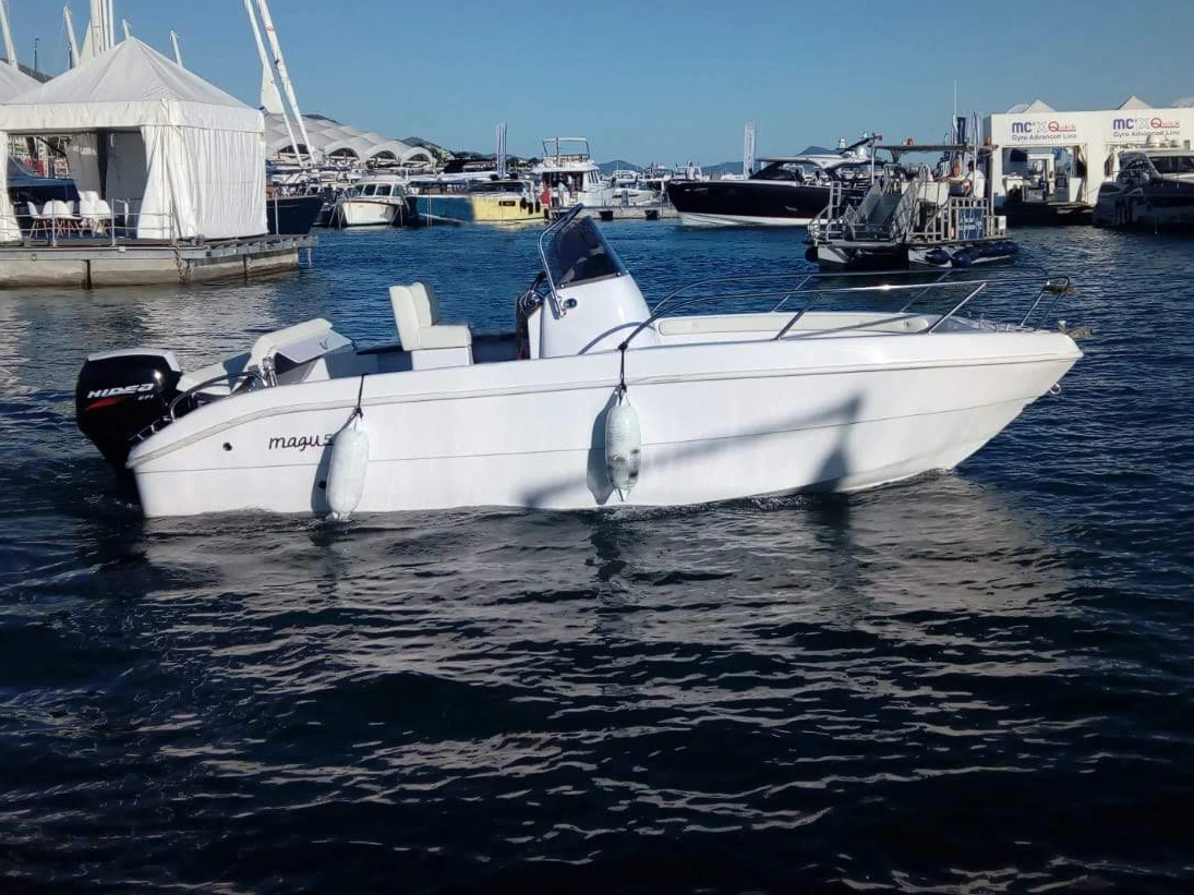 Open Magu 550 En Package Avec 50 Cv EFI 4 Temps Garantie 5 Ans 3 Open Magu 550 En Package Avec 50 Cv EFI 4 Temps Garantie 5 Ans