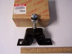 Silent Bloc 50 Pour Moteur YANMAR 1GM10 Et 1GM