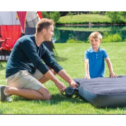 GONFLEUR ELECTRIQUE RECHARGEABLE 12 ET 230 VOLTS INTEX -Bateaux Boutique gonfleur electrique rechargeable 12 et 230 volts intex 4